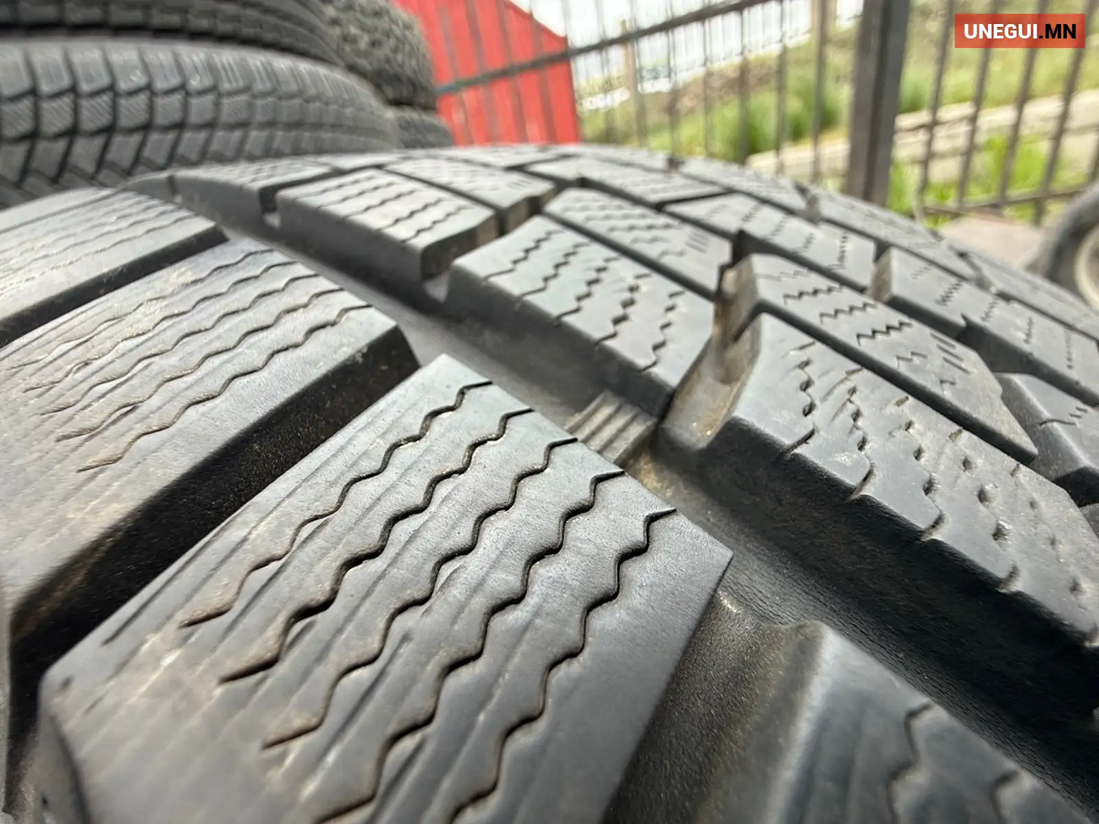 Дөрвөн улирлын дугуй 265/60R18 (Япон) 1