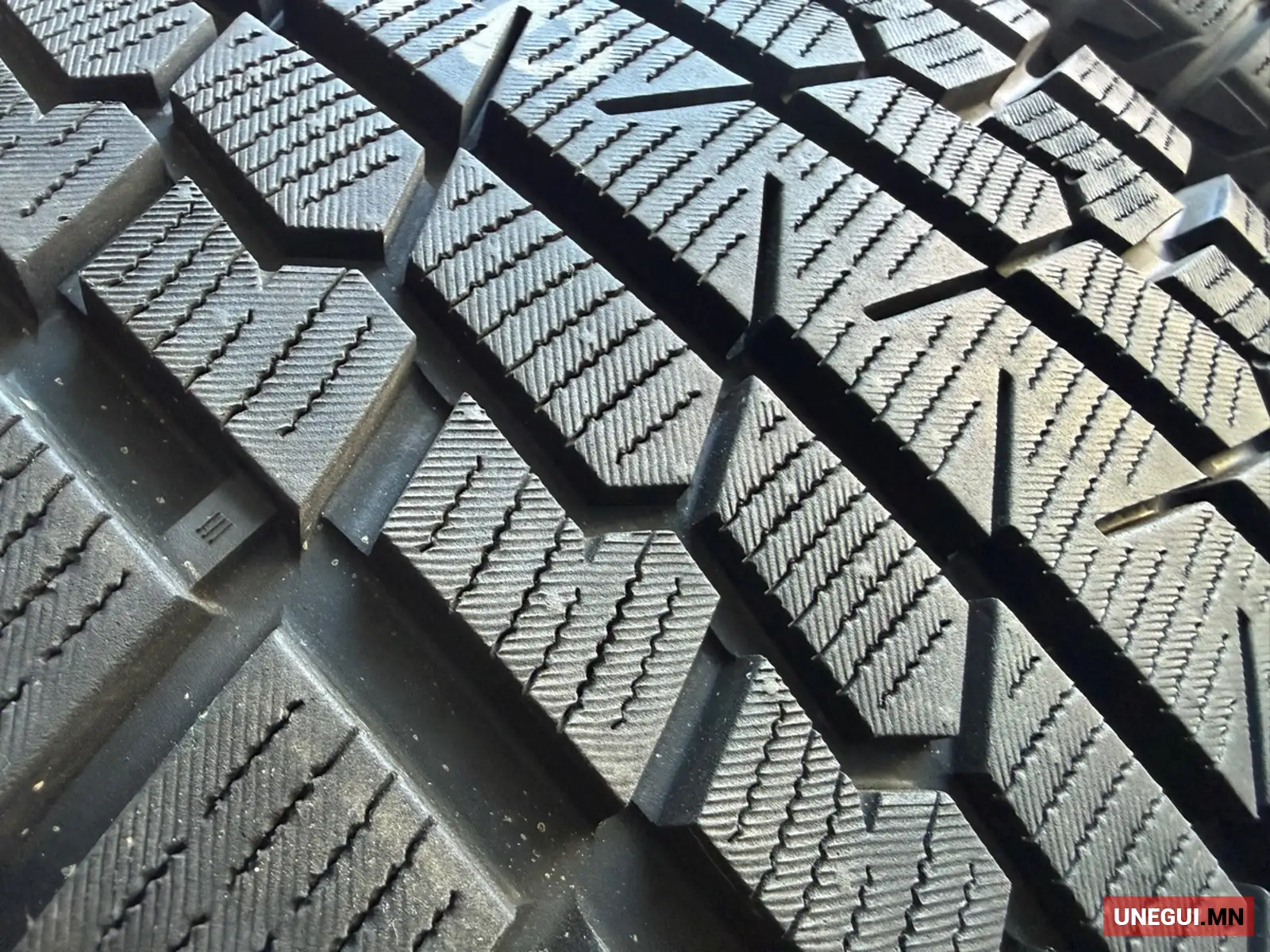 Дөрвөн улирлын дугуй 275/55R19 (Япон, 100% хээтэй) 3