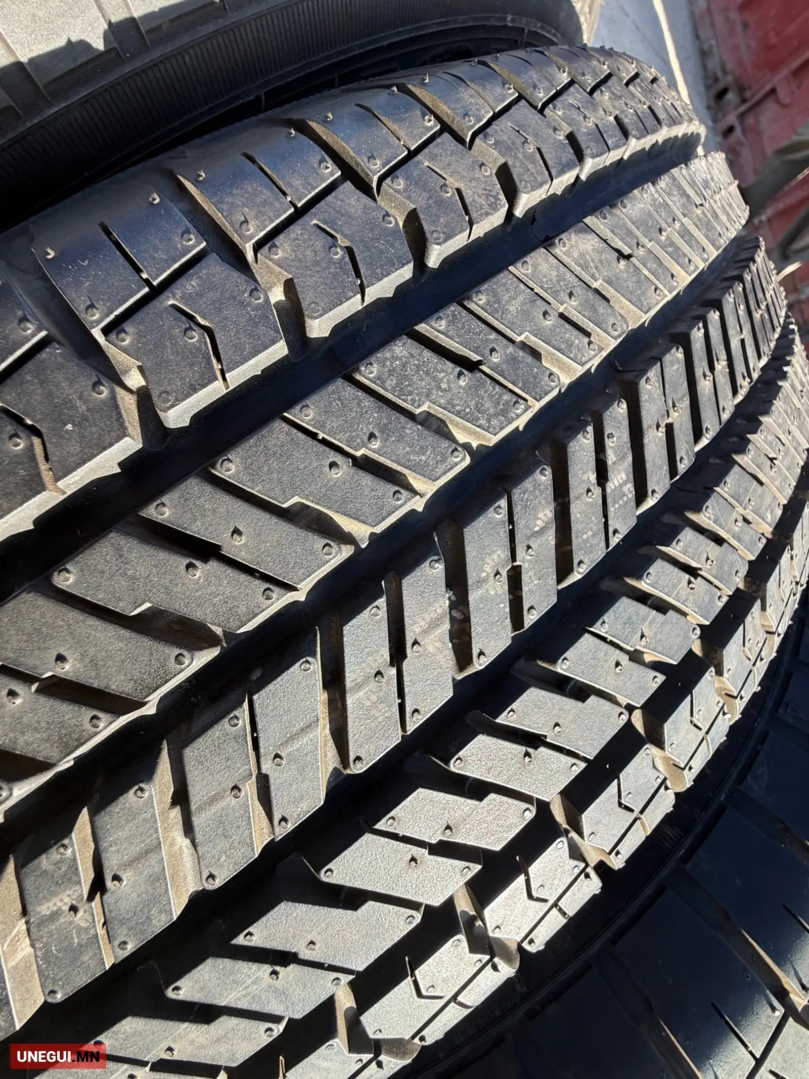 Зуны дугуй 225/65R17 шинэ (Япон) 1