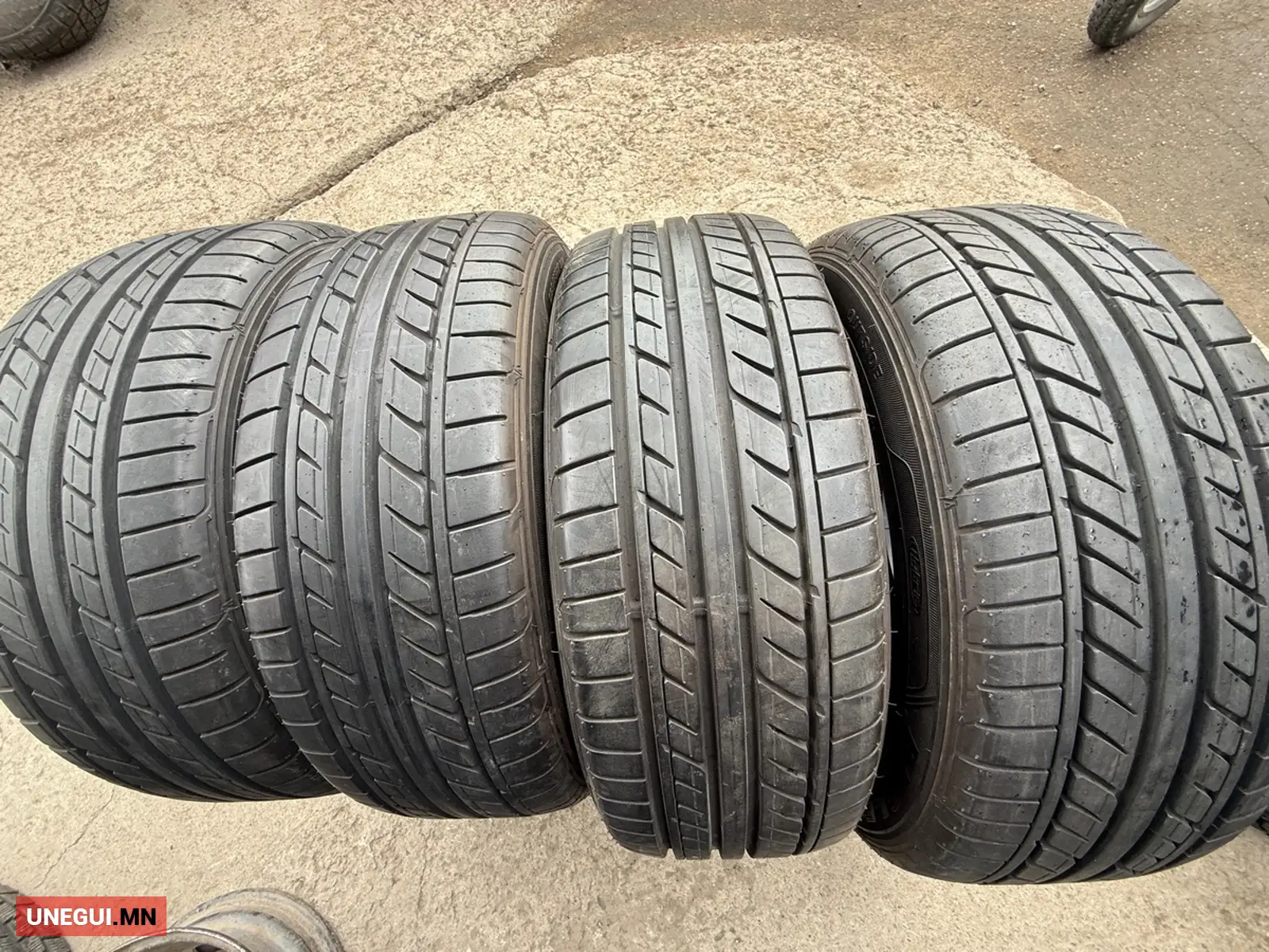Зуны дугуй 225/55R17 (Япон)