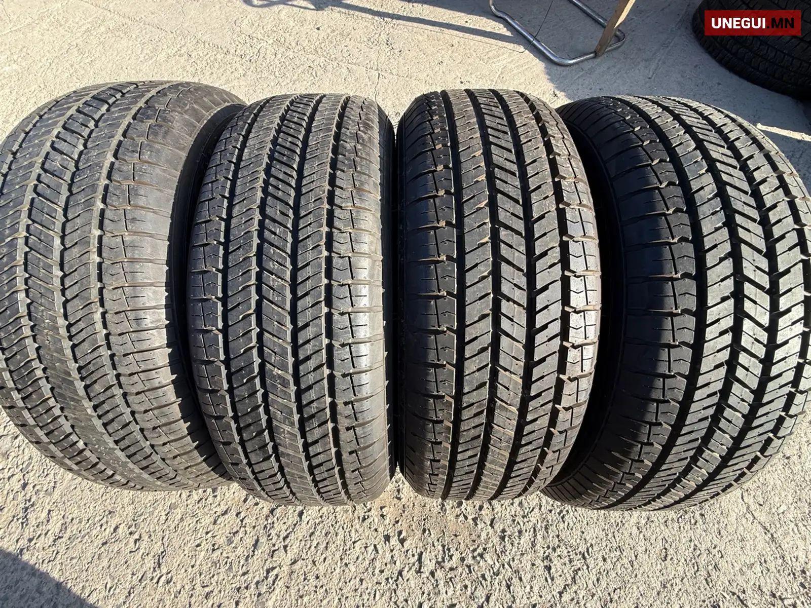 Зуны дугуй 225/65R17 шинэ (Япон)